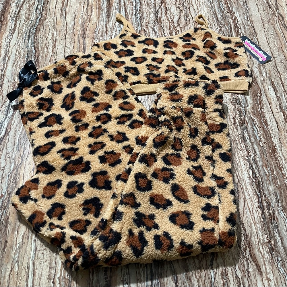 Weekending Pajama Set Leopard Print Plush Cami Top & Pants Lounge Women’s XL